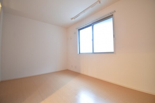 ロータス宇多津の物件内観写真